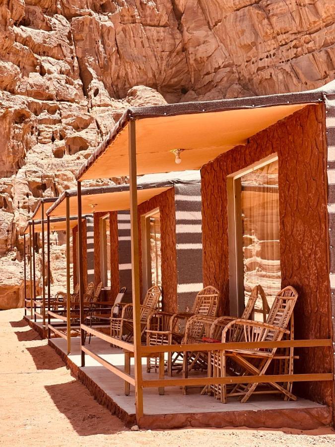 Holiday Inn Luxury Camp Wadi Rum Exterior foto